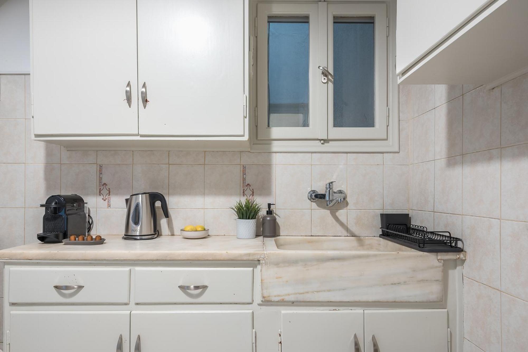 Spacious 2Bds Apt With Acropolis View In Center Athena Bagian luar foto