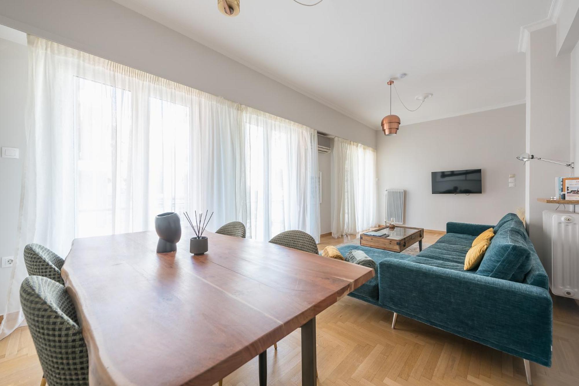 Spacious 2Bds Apt With Acropolis View In Center Athena Bagian luar foto