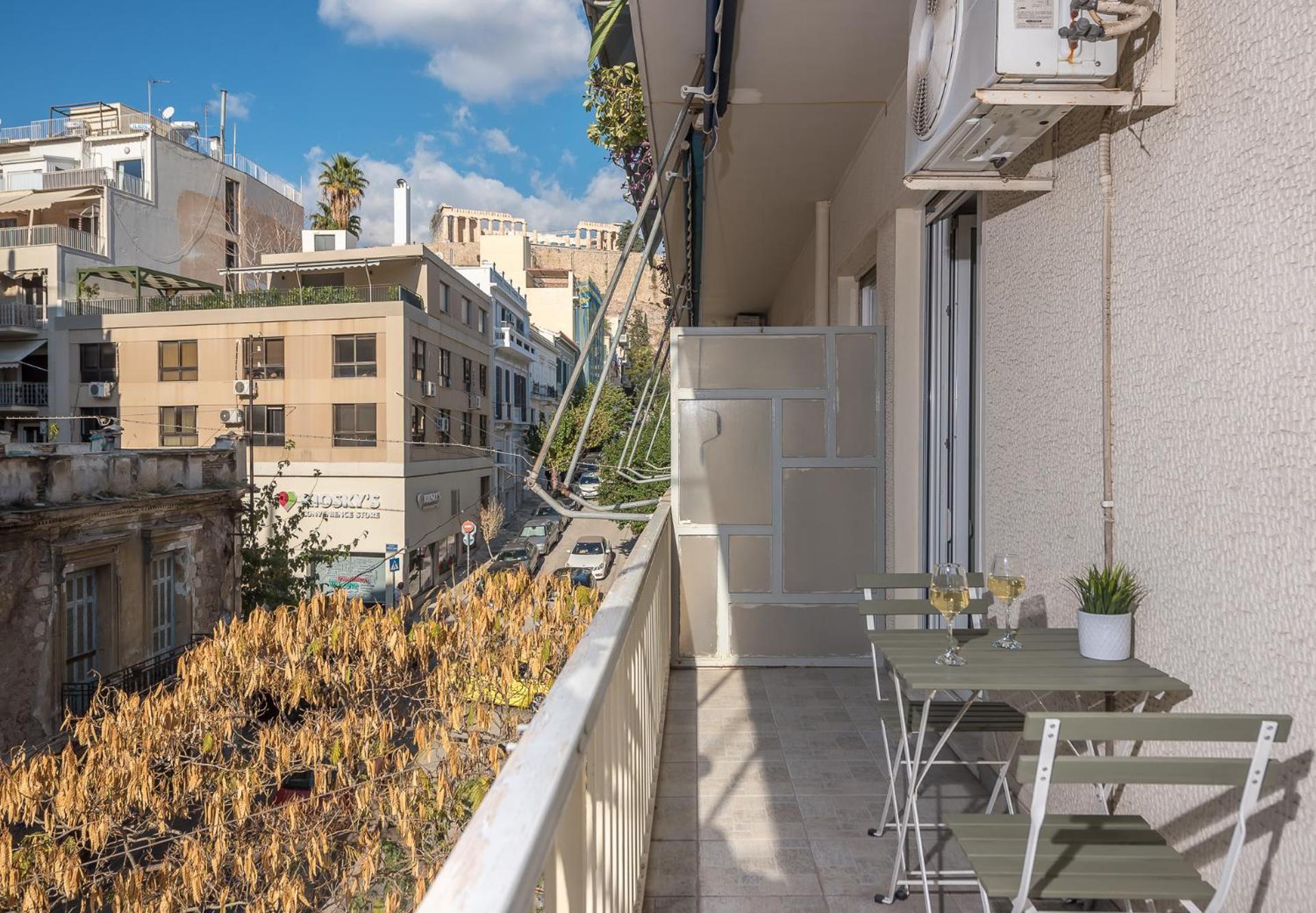 Spacious 2Bds Apt With Acropolis View In Center Athena Bagian luar foto
