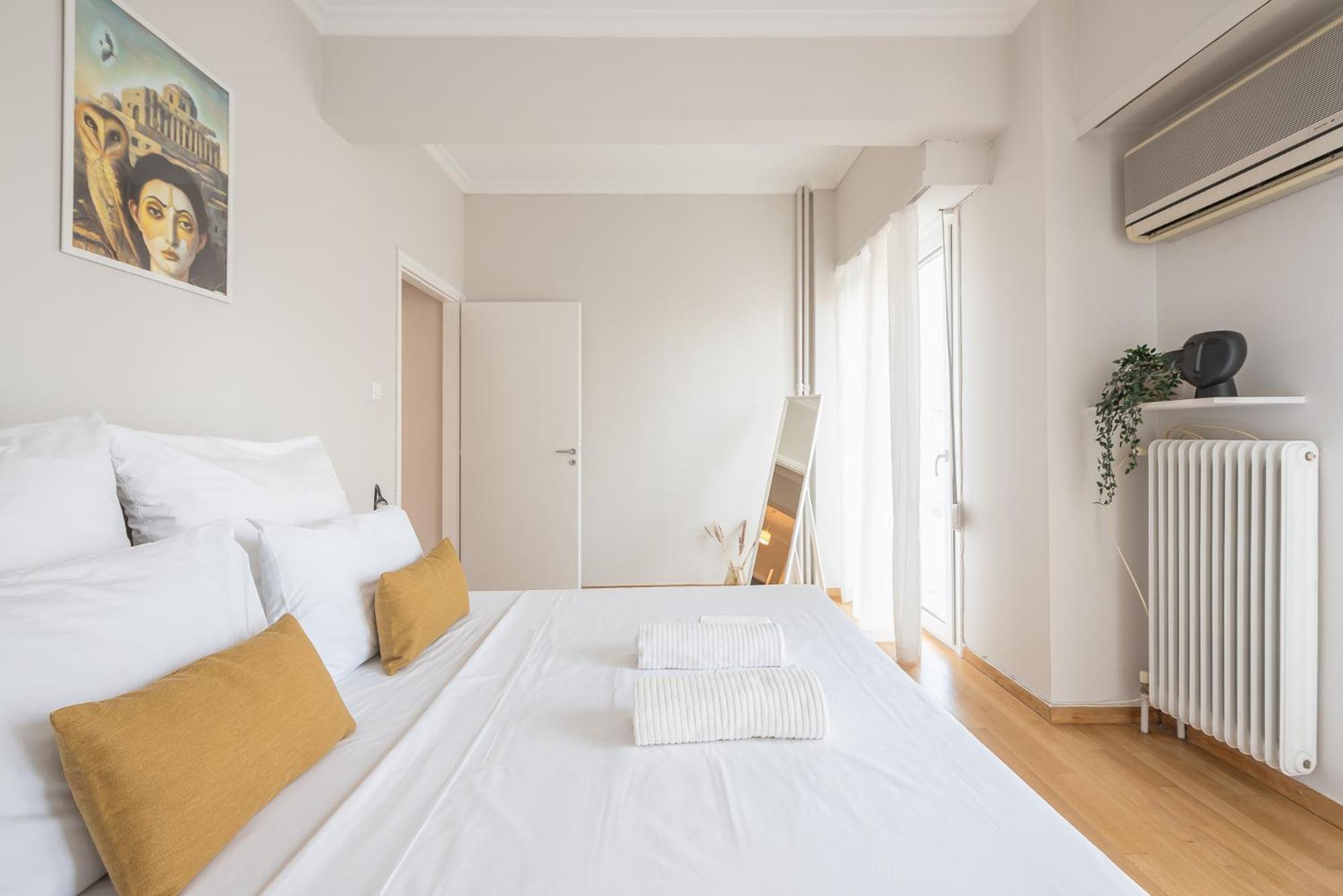 Spacious 2Bds Apt With Acropolis View In Center Athena Bagian luar foto