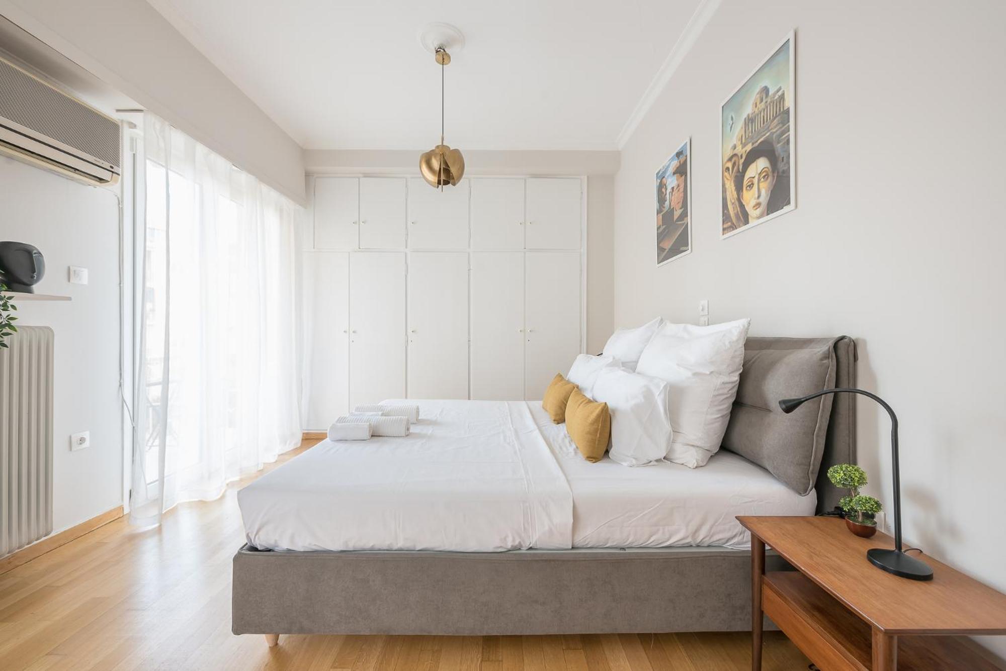 Spacious 2Bds Apt With Acropolis View In Center Athena Bagian luar foto